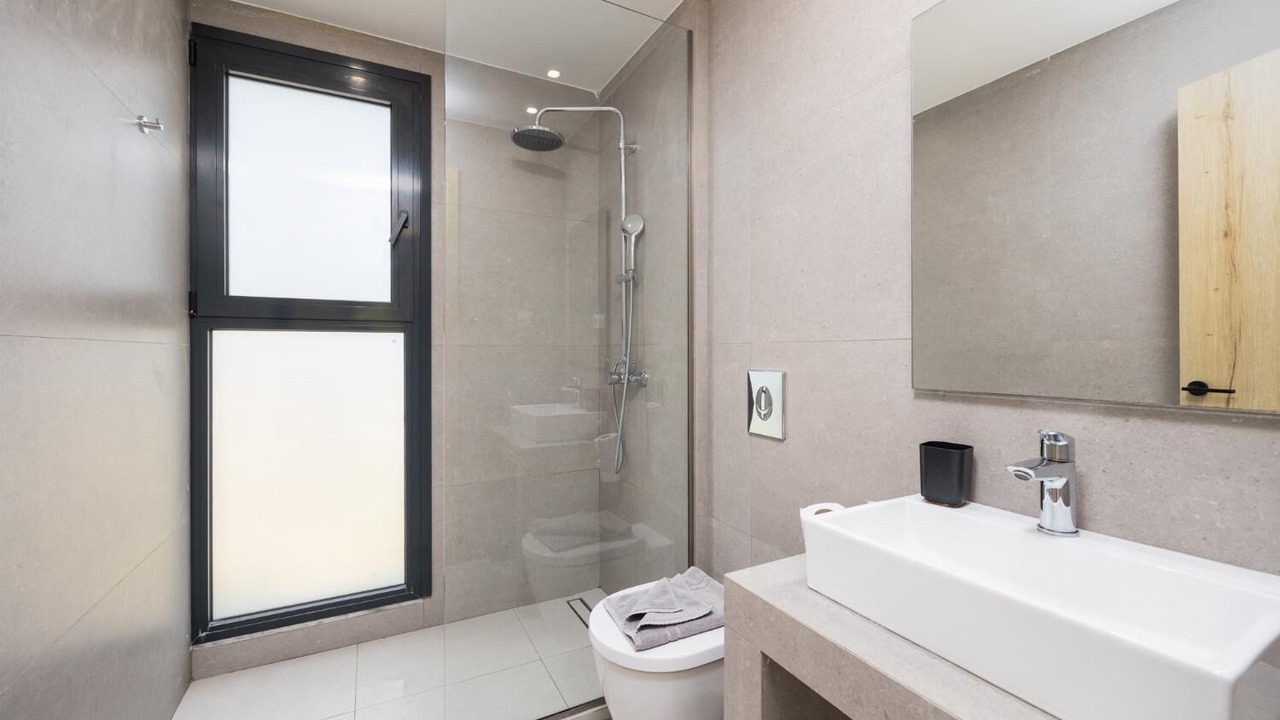 Photo of Bathroom in Petaloudes