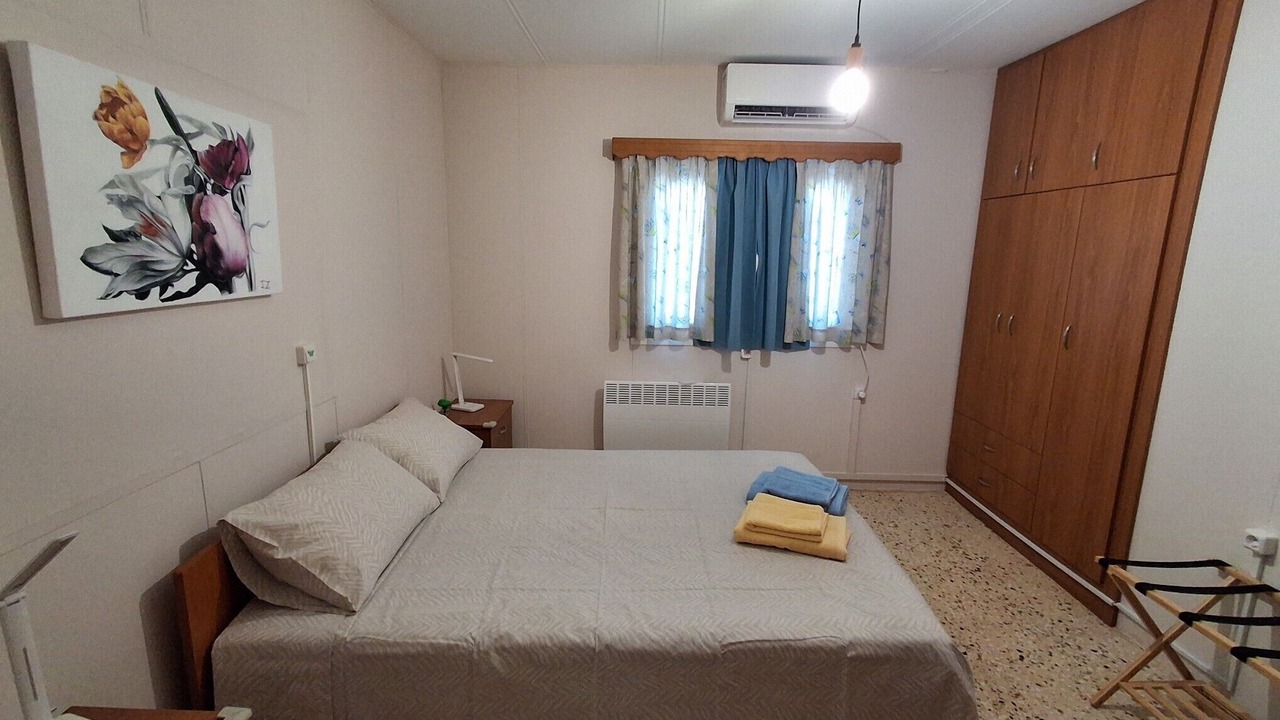 Photo of Bedroom in Oropos