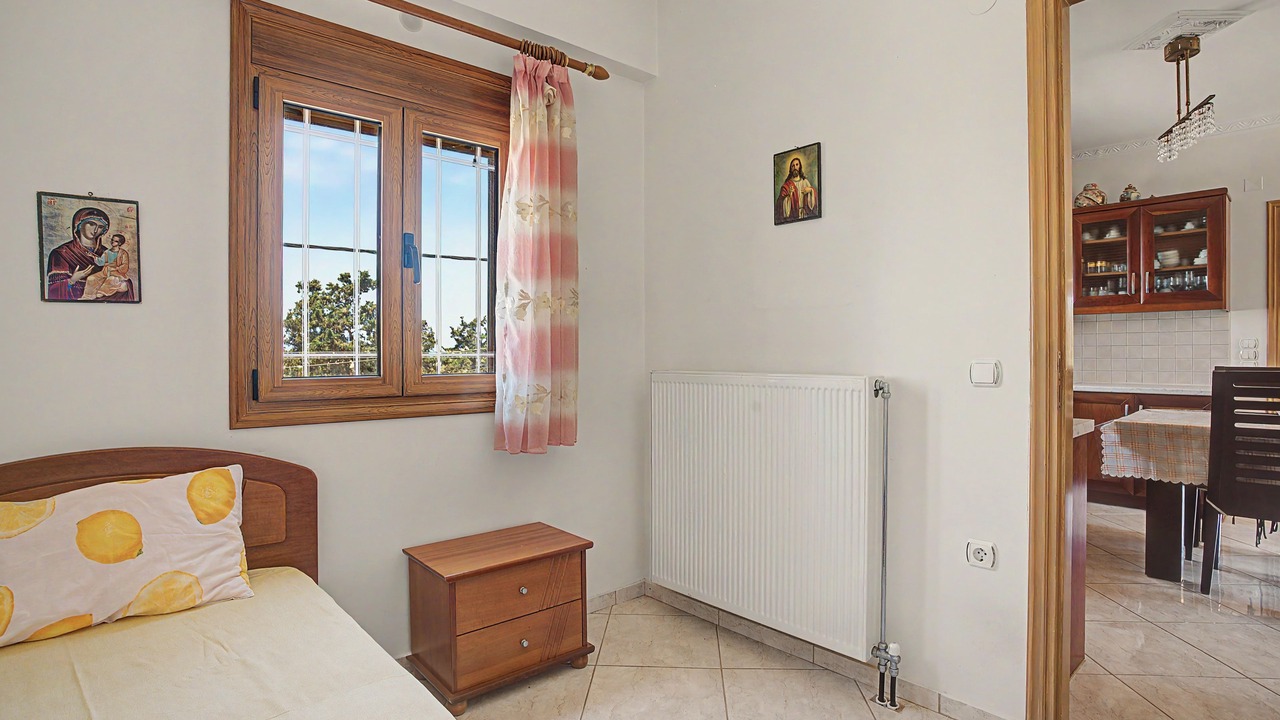 Photo of Bedroom in Kato Gouves