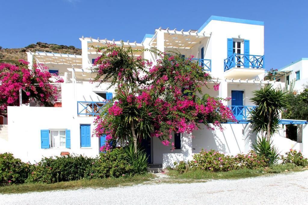 Photo of Outdoor in Kini