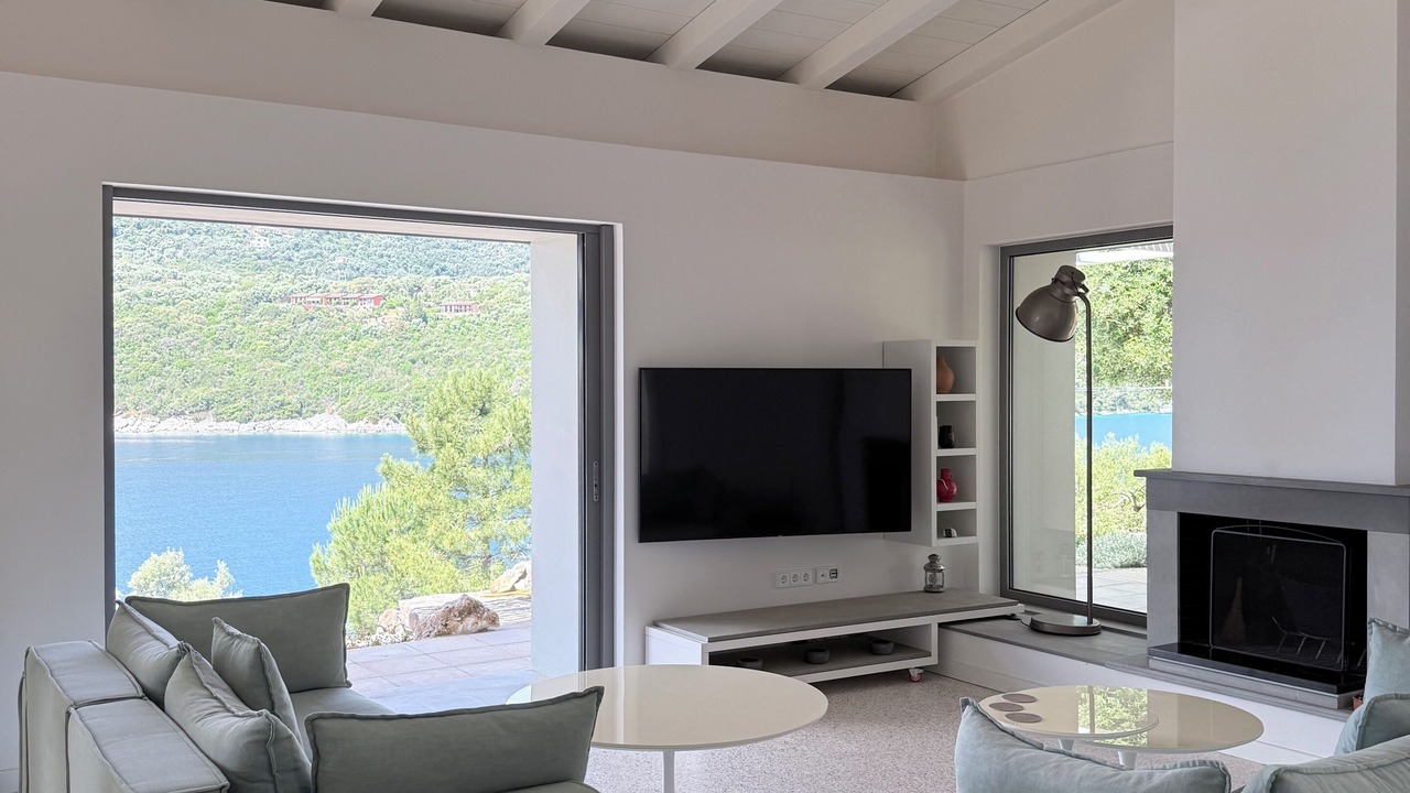 Photo of Livingroom in Evgiros