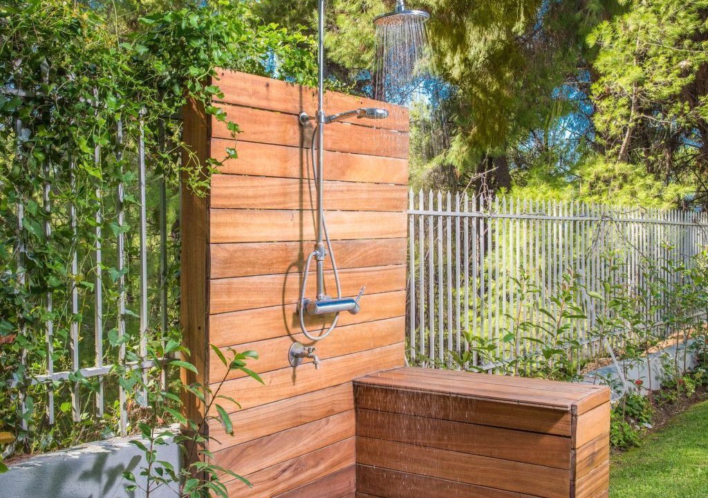 Photo of Outdoor in Sane
