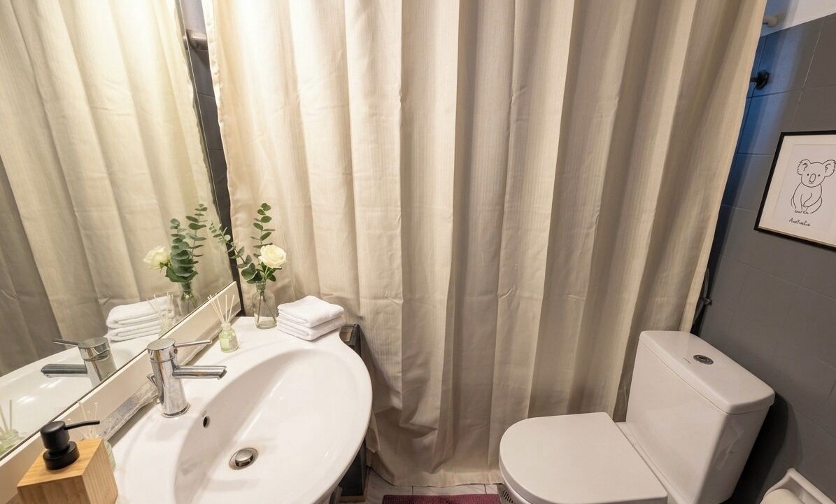 Photo of Bathroom in Galatsi