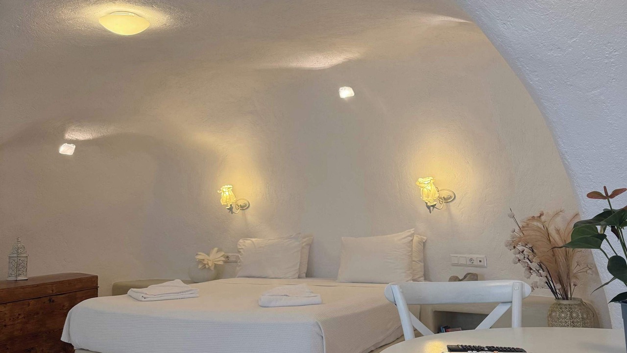 Photo of Bedroom in Akrotiri