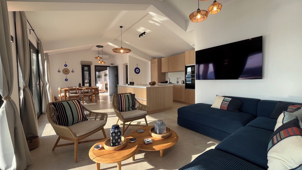 Photo of Livingroom in Katsarou