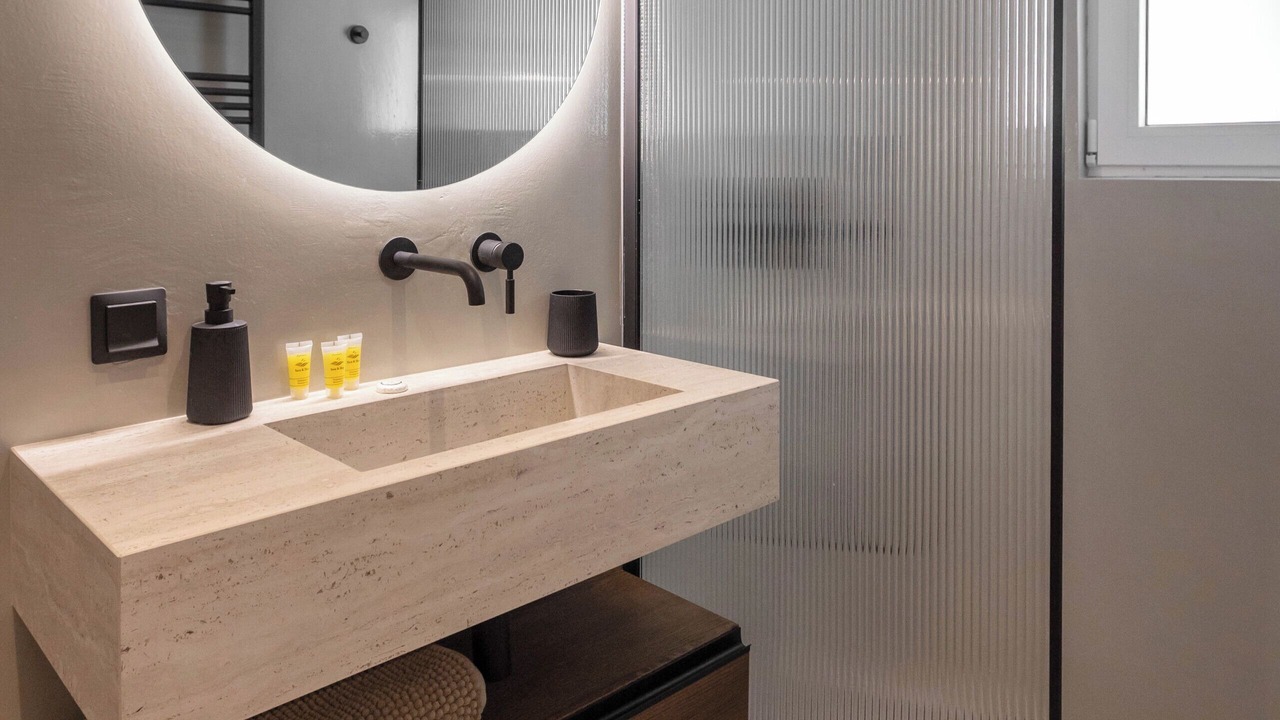 Photo of Bathroom in Varkiza