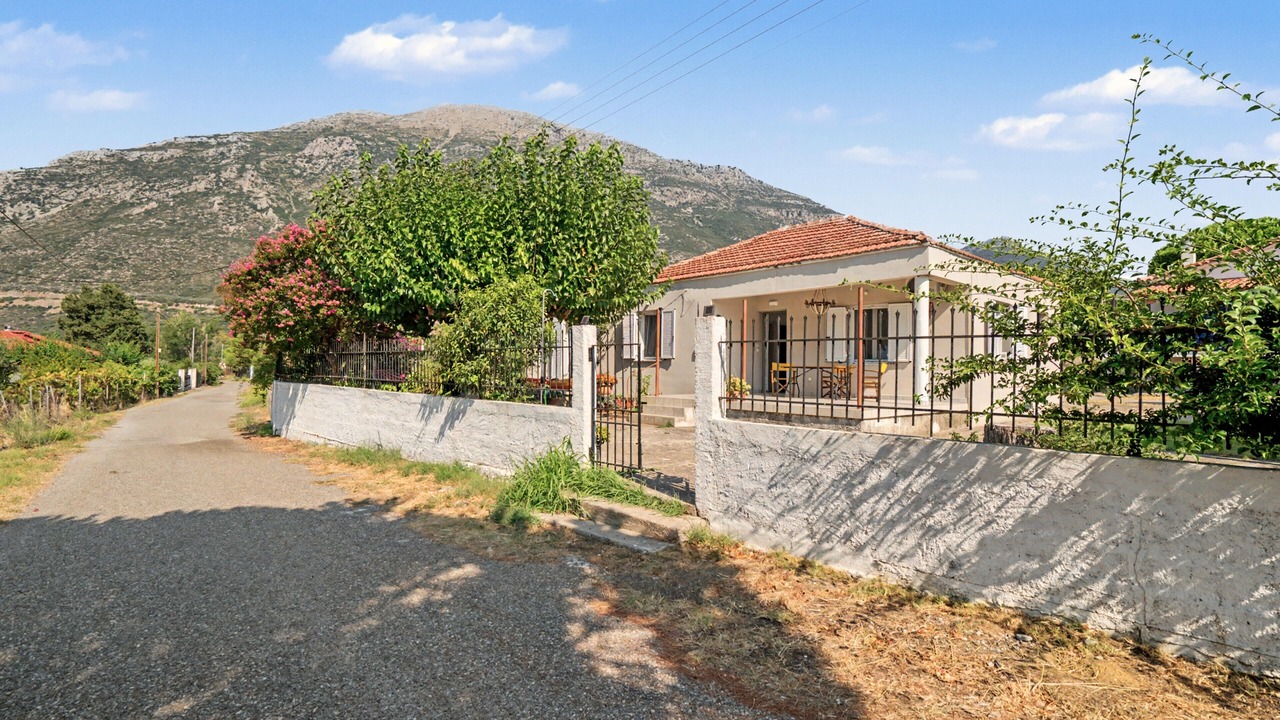 Photo of Outdoor in Gefira Mpania