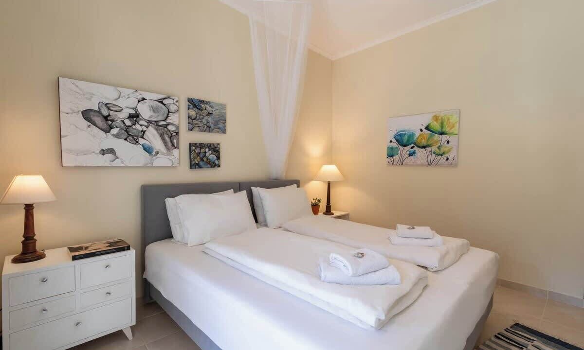 Photo of Bedroom in Vatos