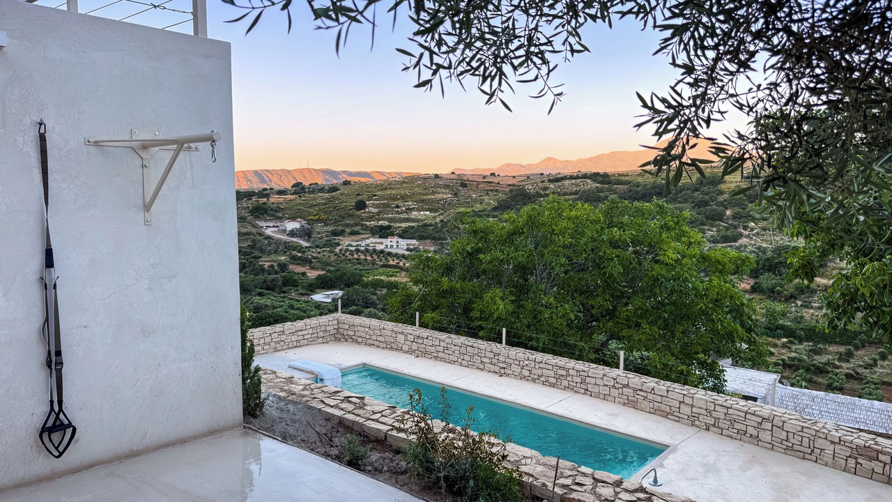 Photo of Outdoor in Monopari