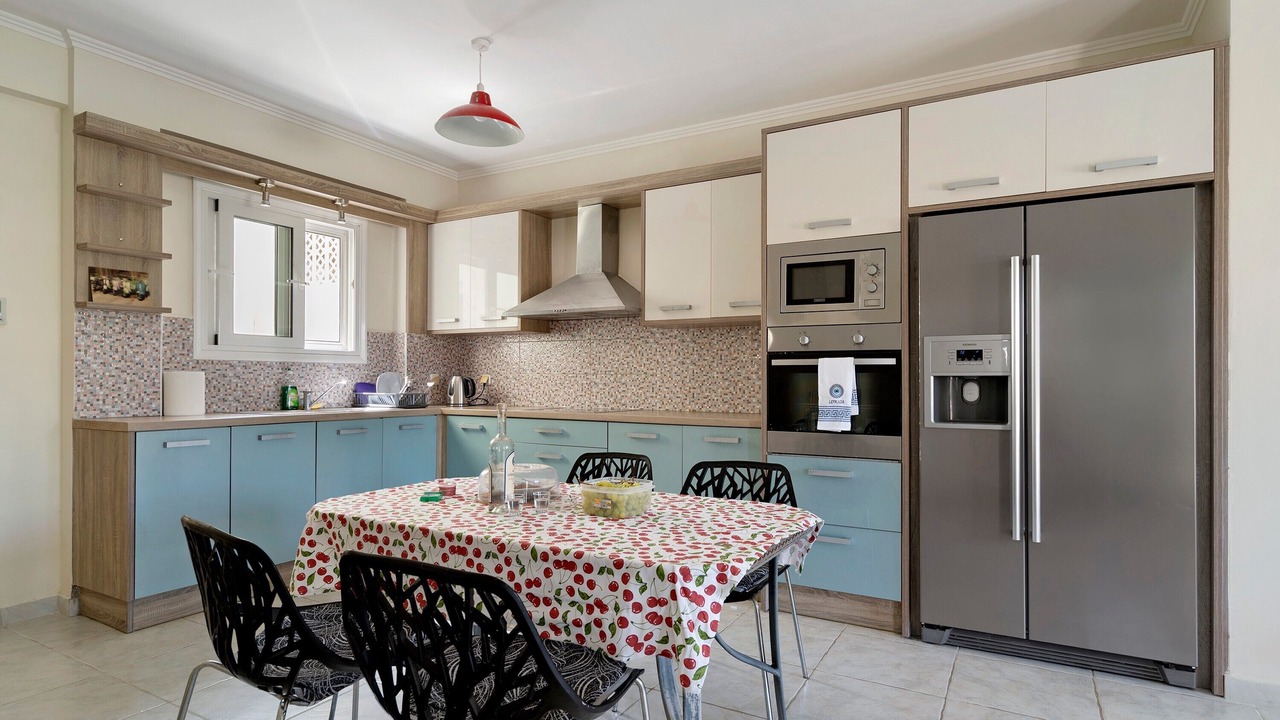 Photo of Kitchen in Katomerion