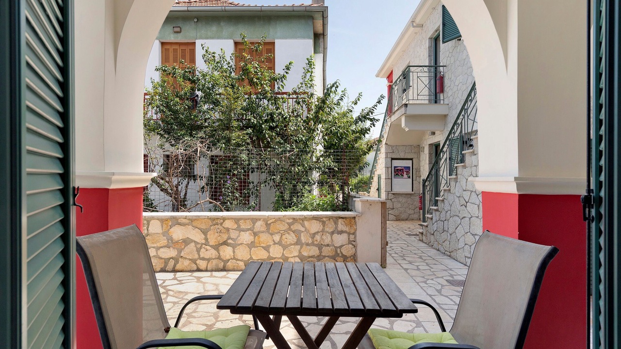 Photo of Outdoor in Katomerion