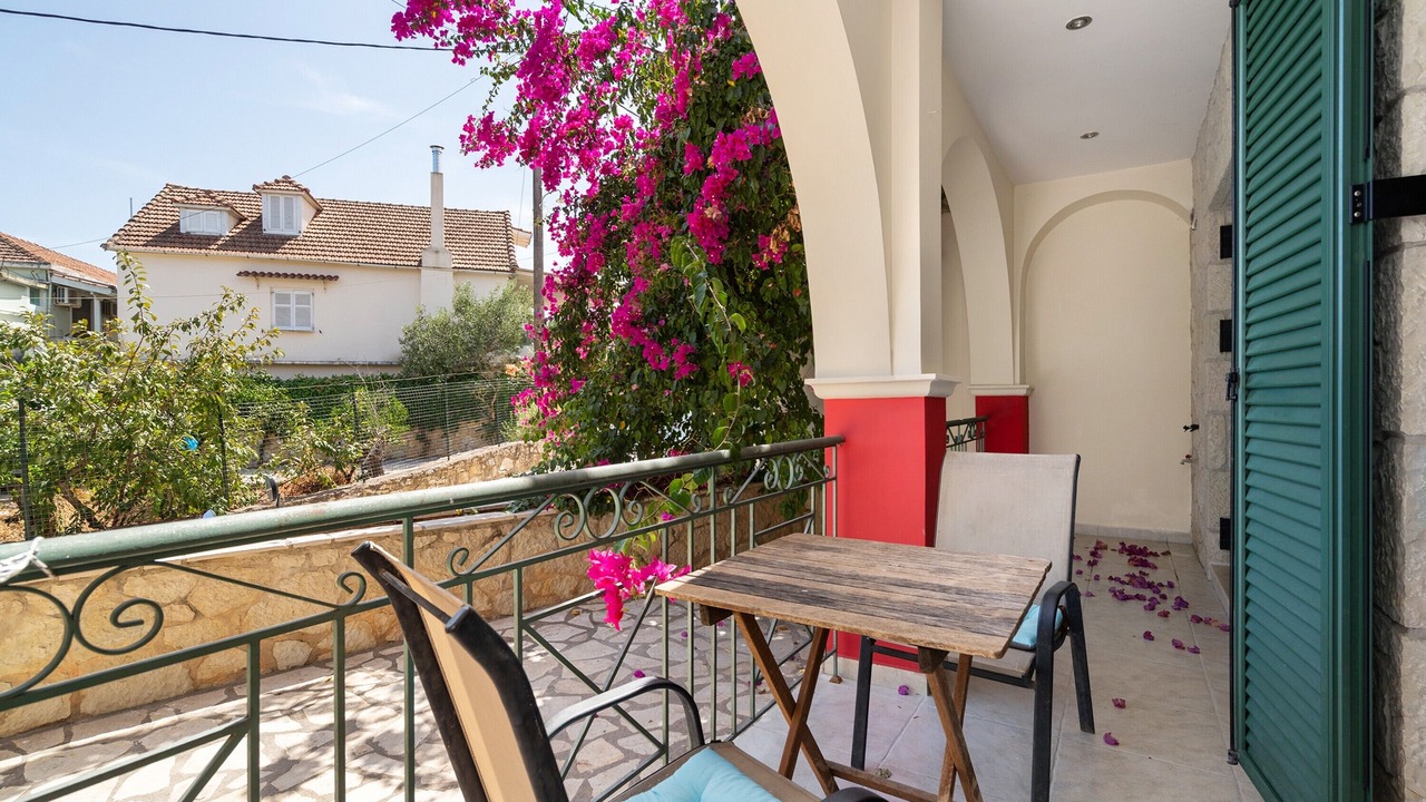 Photo of Outdoor in Katomerion