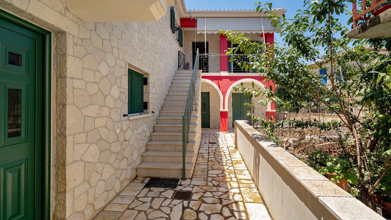 Photo of Outdoor in Katomerion