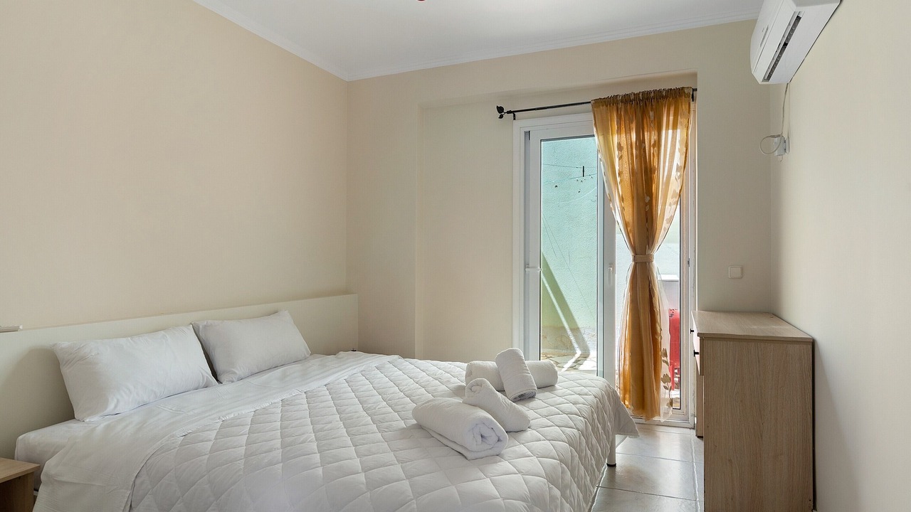 Photo of Bedroom in Katomerion