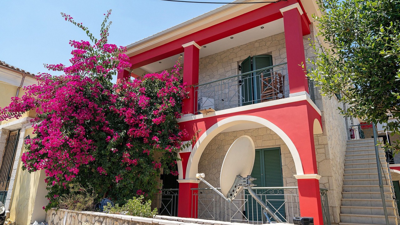 Photo of Outdoor in Katomerion