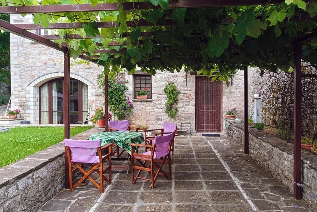 Photo of Outdoor in Asprangeloi