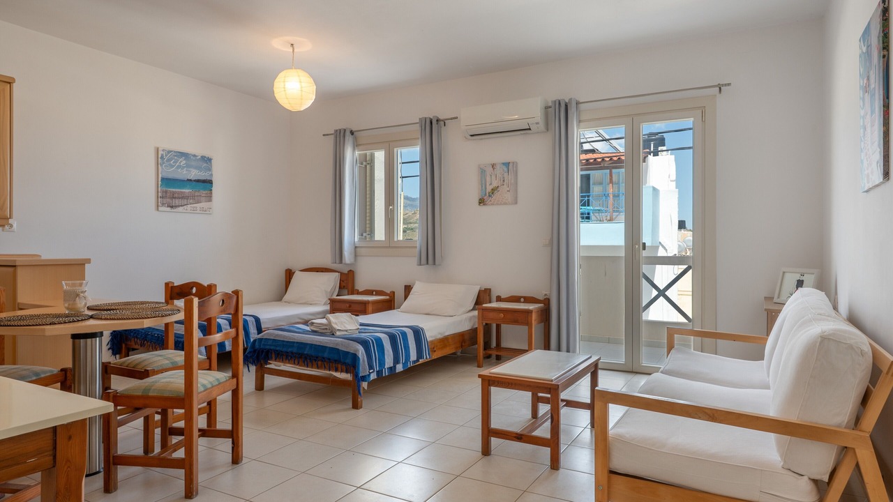 Photo of Bedroom in Mirtos