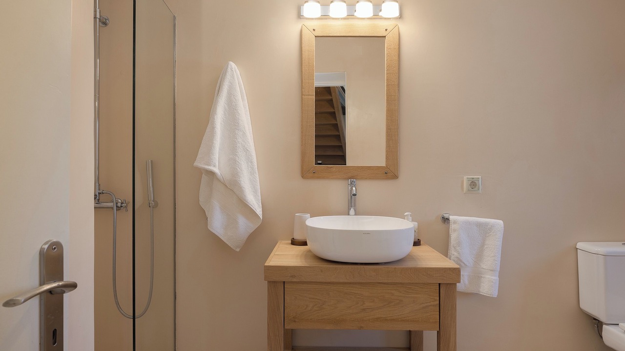 Photo of Bathroom in Chromonastiri