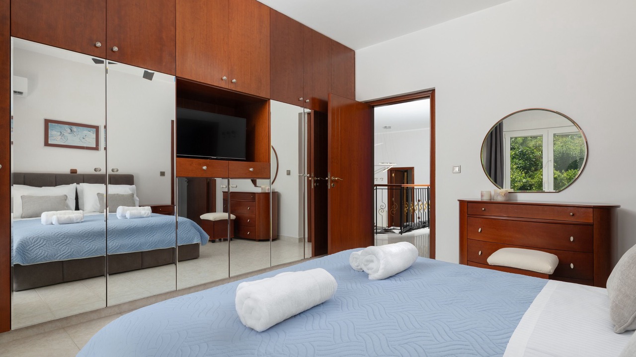 Photo of Bedroom in Ialyssos