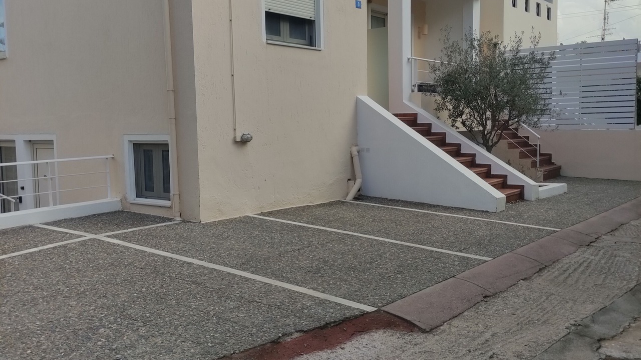 Photo of Outdoor in Platanes