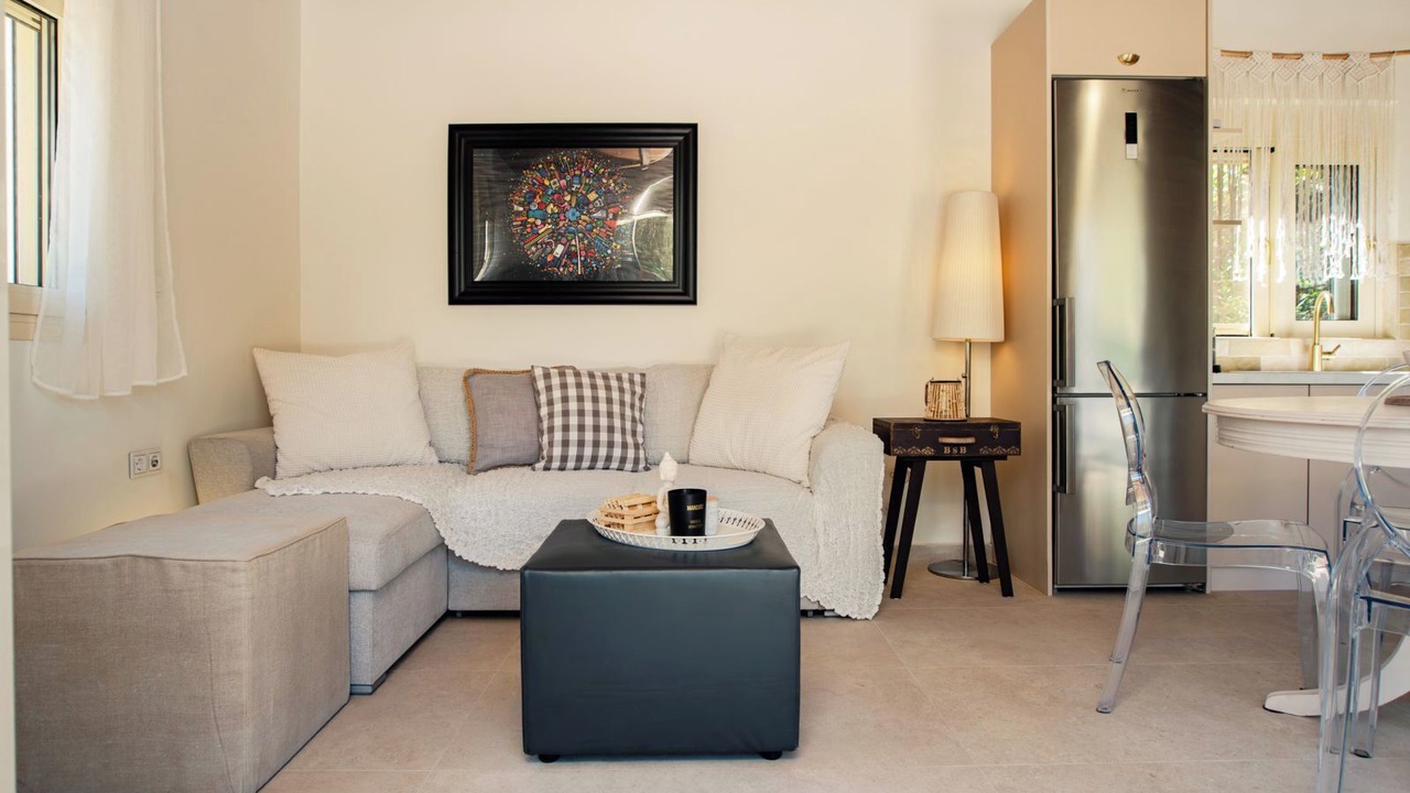 Photo of Livingroom in Molos