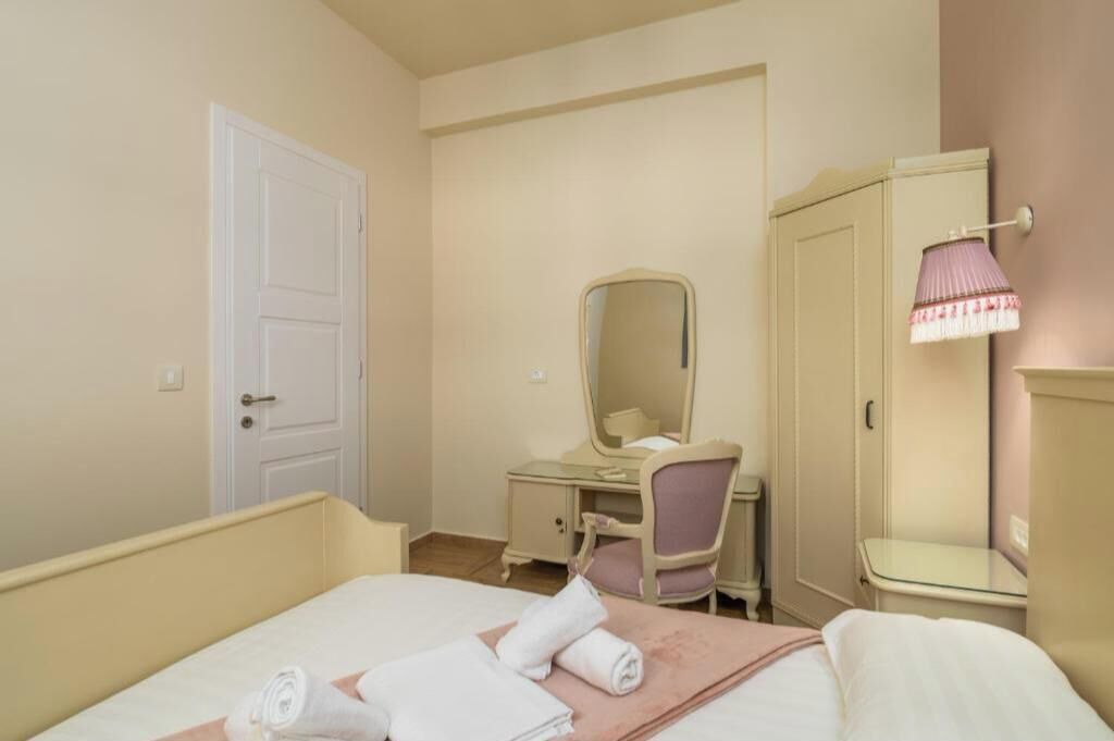 Photo of Bedroom in Milos