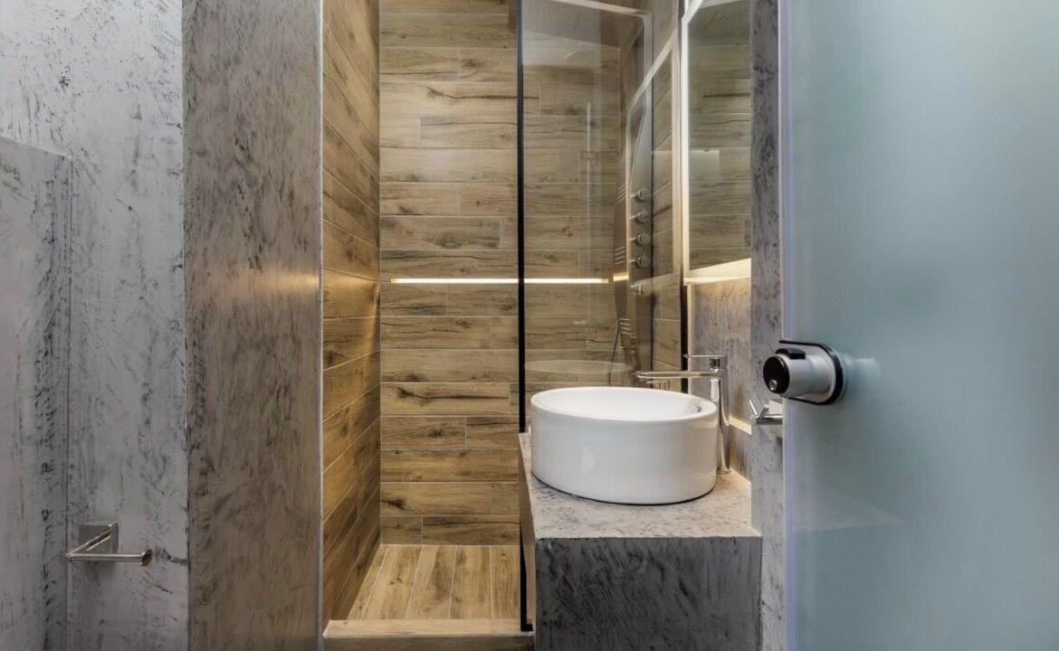 Photo of Bathroom in Thessaloniki