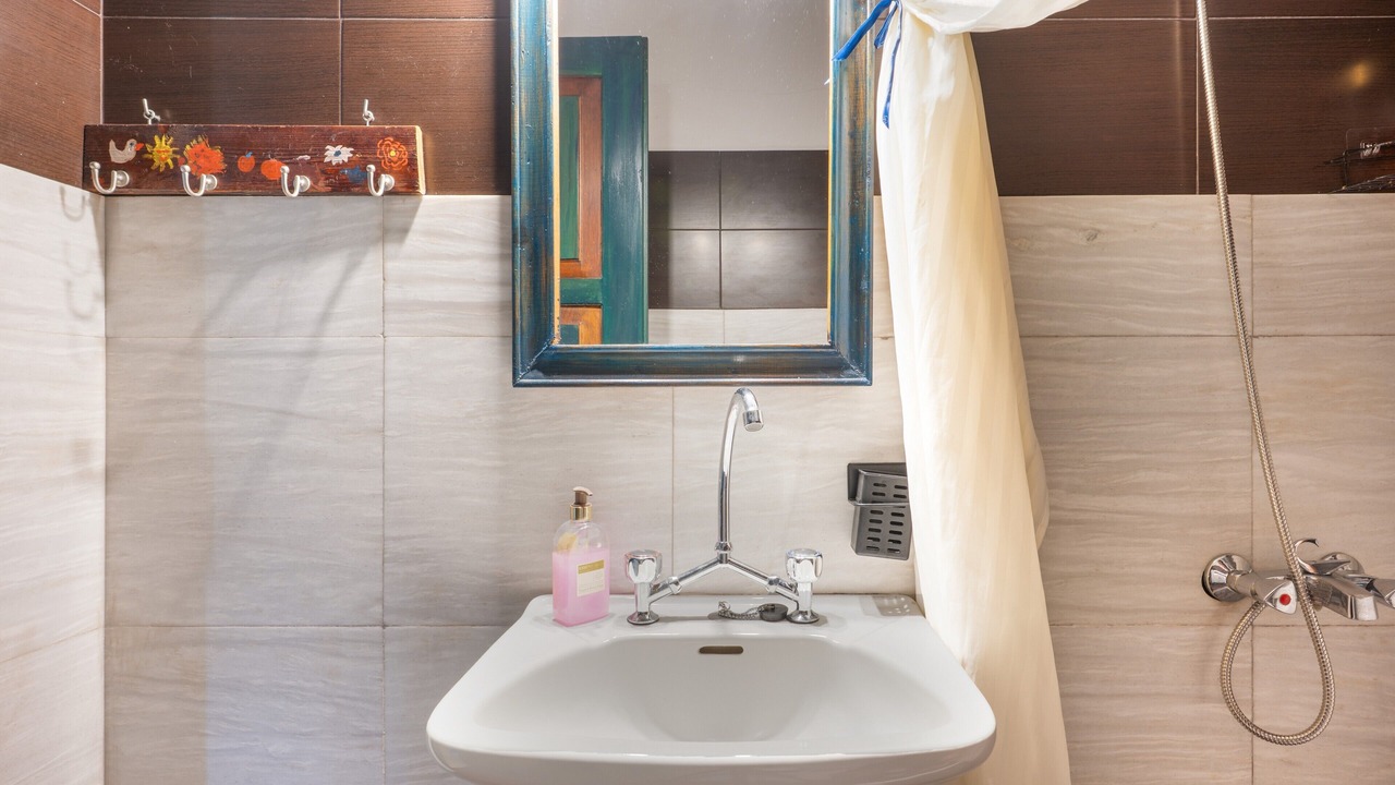 Photo of Bathroom in Vigla