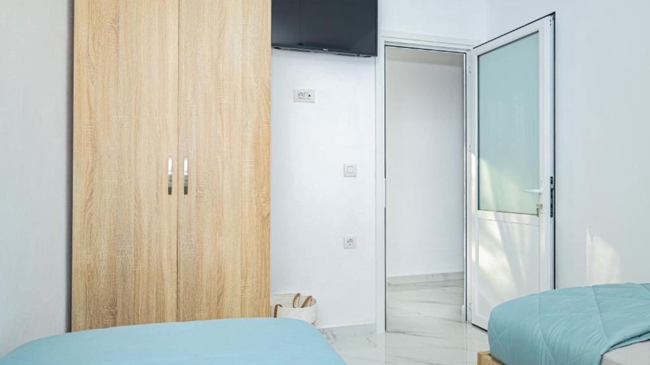 Photo of Bedroom in Haraki