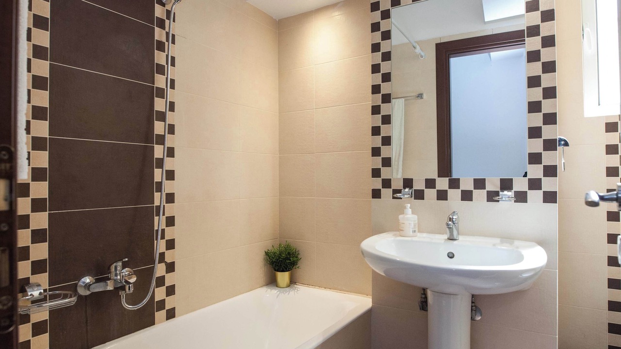Photo of Bathroom in Ampelokipoi