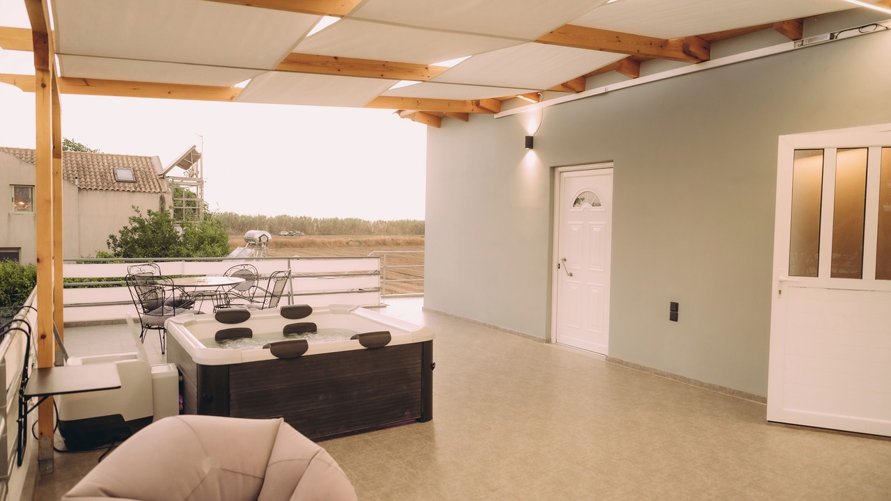 Photo of Patio Balcony in Kourouta
