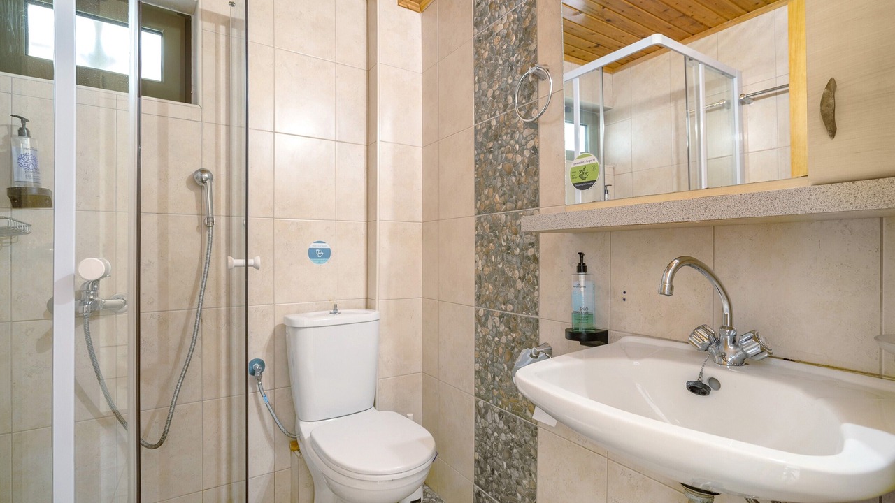 Photo of Bathroom in Kalamitsi