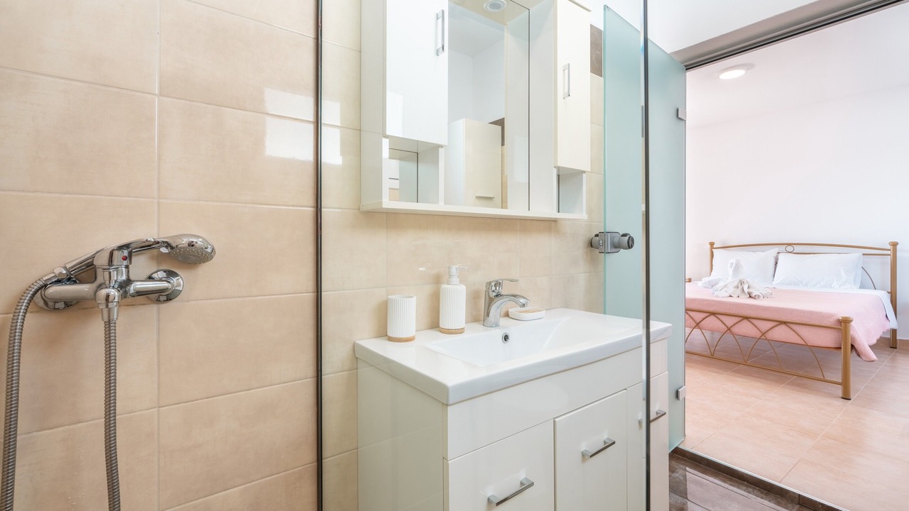 Photo of Bathroom in Stegna