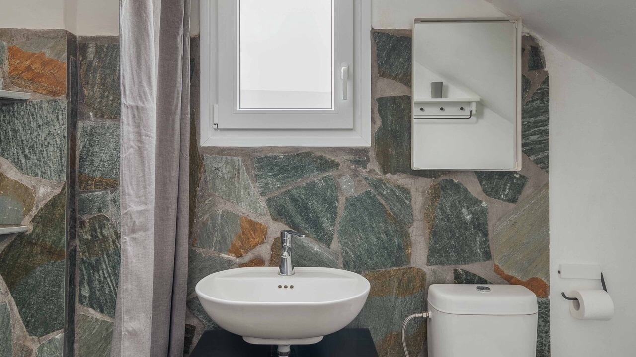 Photo of Bathroom in Serifos