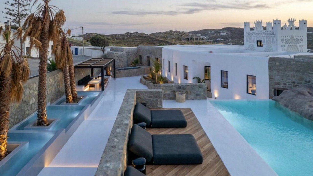 Photo of Others in Mykonos Town