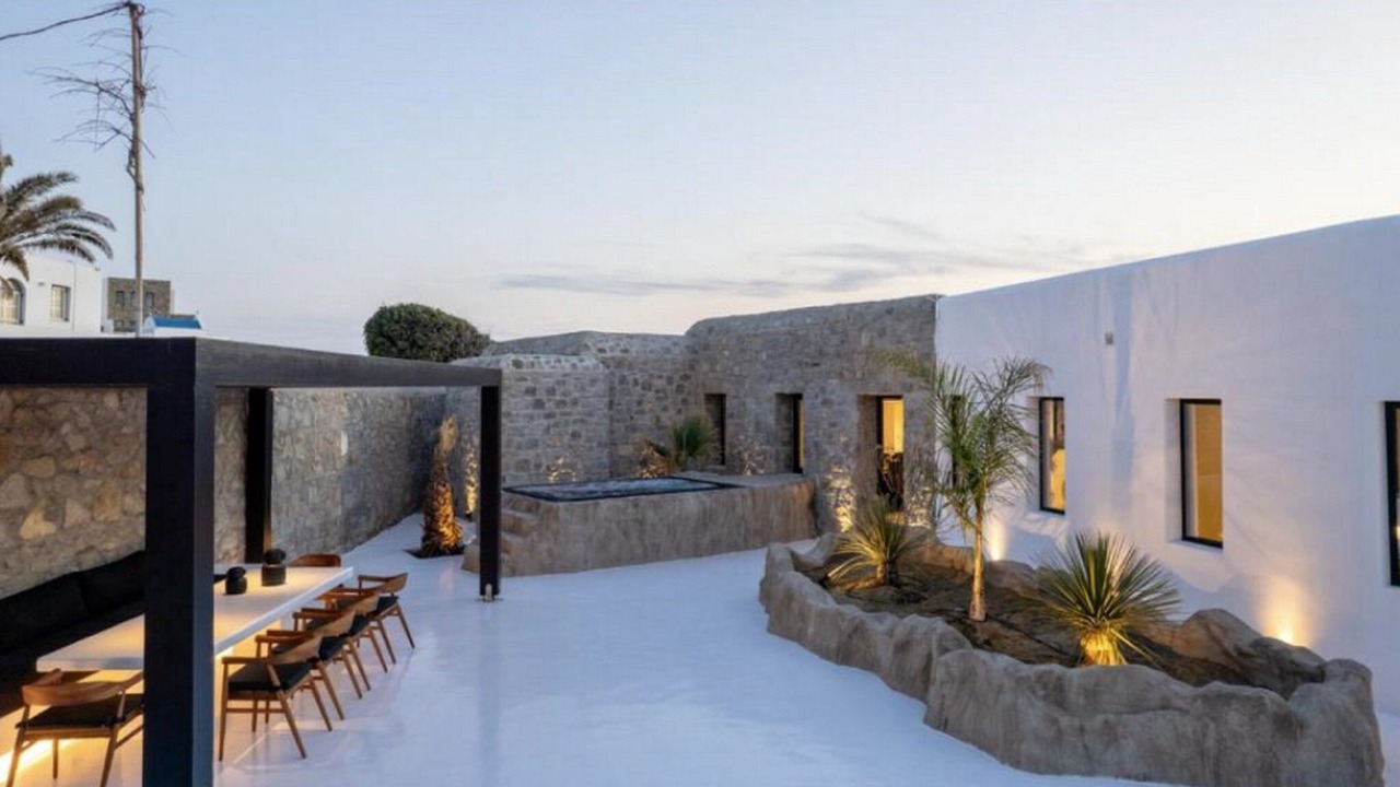Photo of Others in Mykonos Town