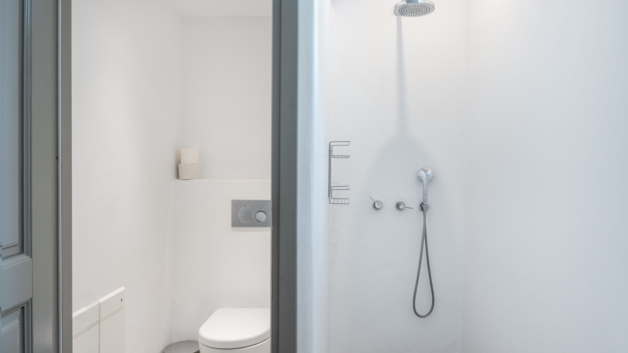 Photo of Bathroom in Milos