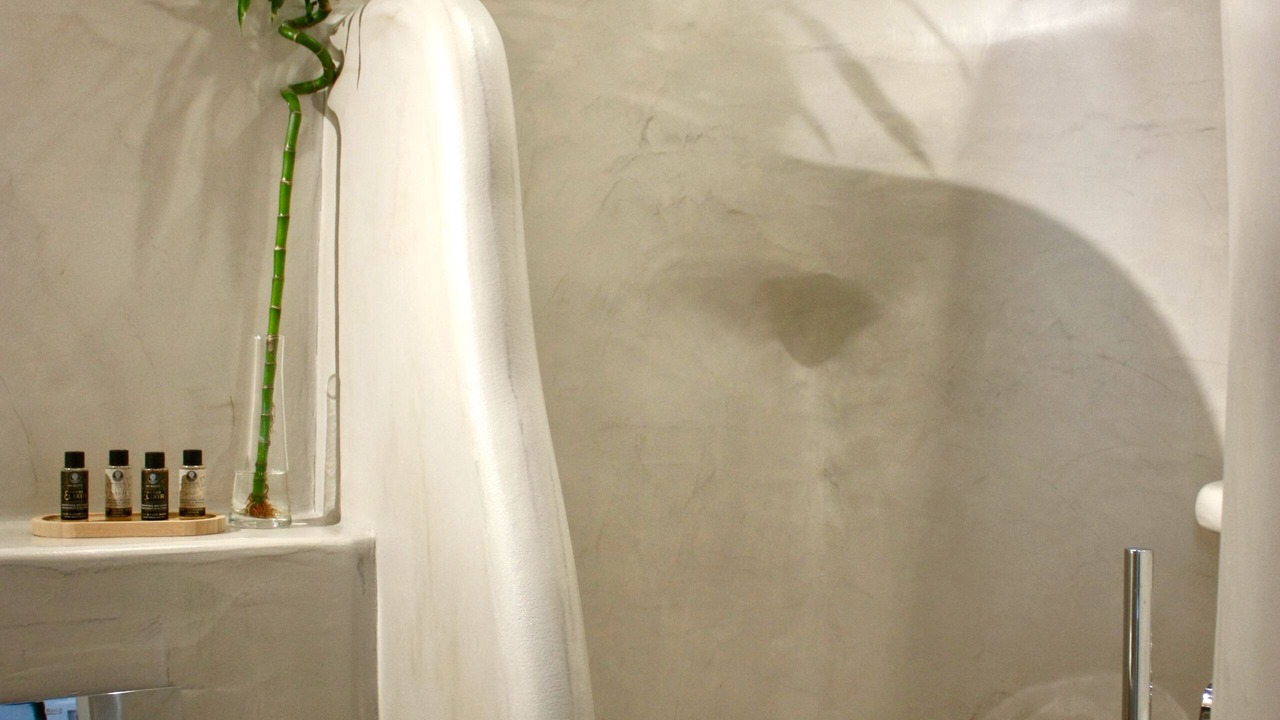 Photo of Bathroom in Fira