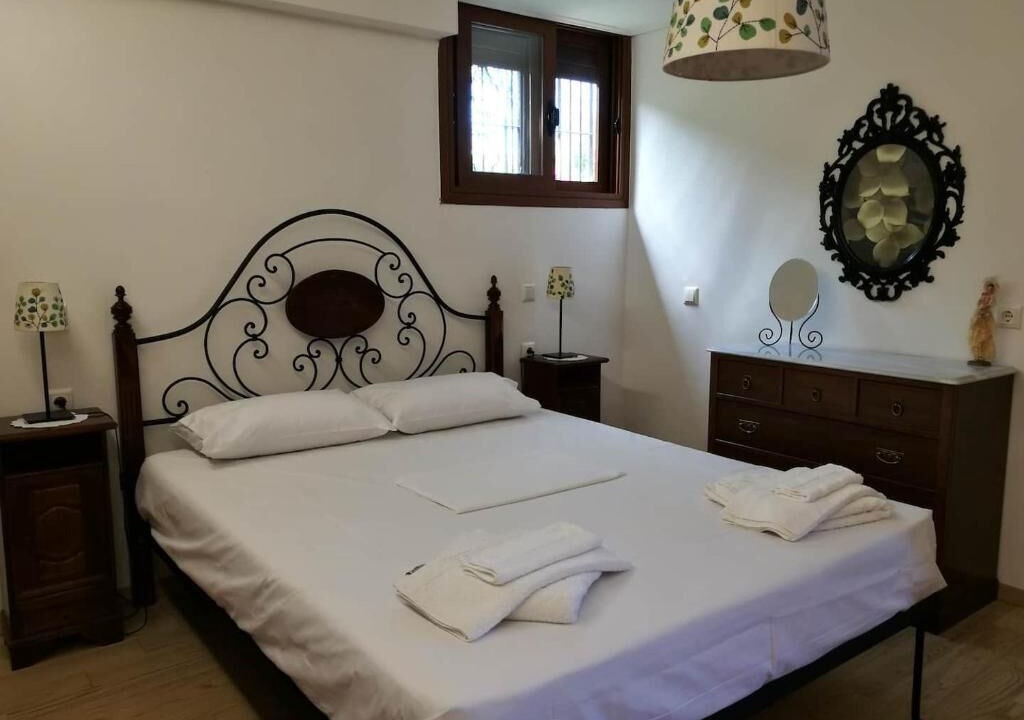 Photo of Bedroom in Melissopetra