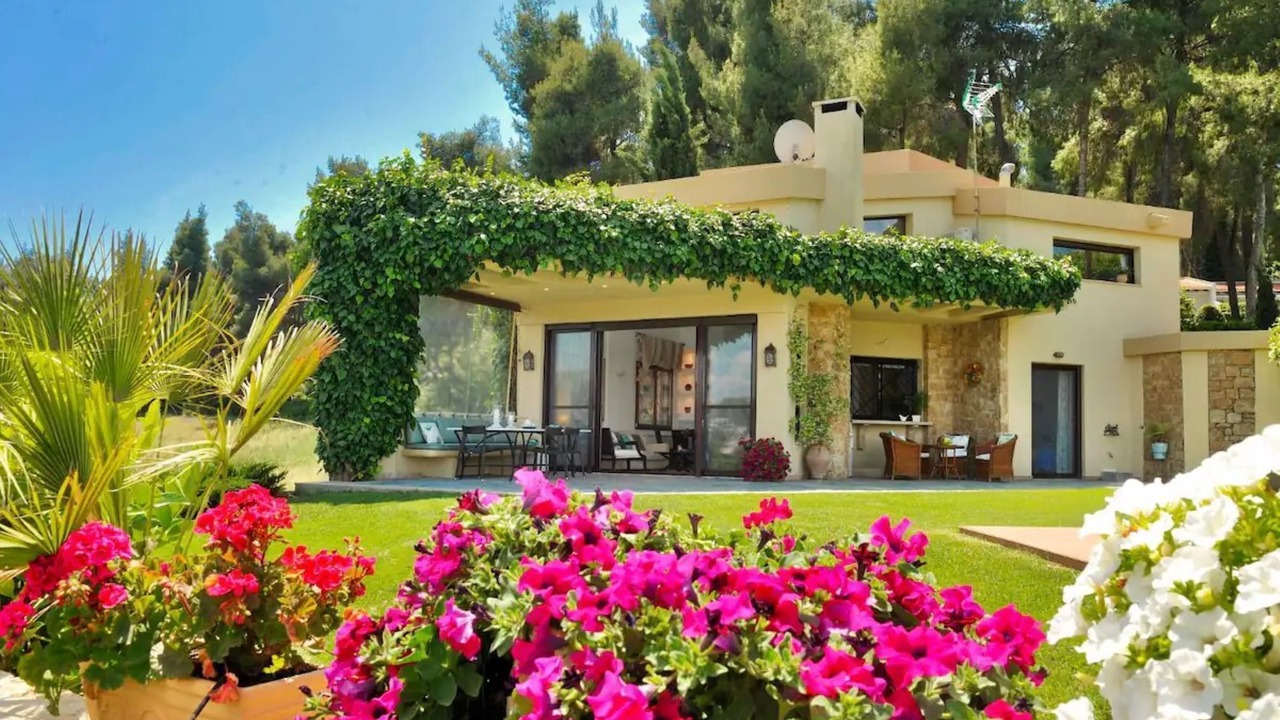 Photo of Outdoor in Sane