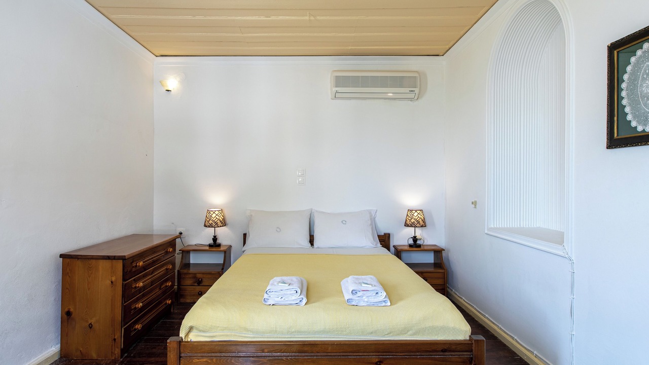Photo of Bedroom in Stalos