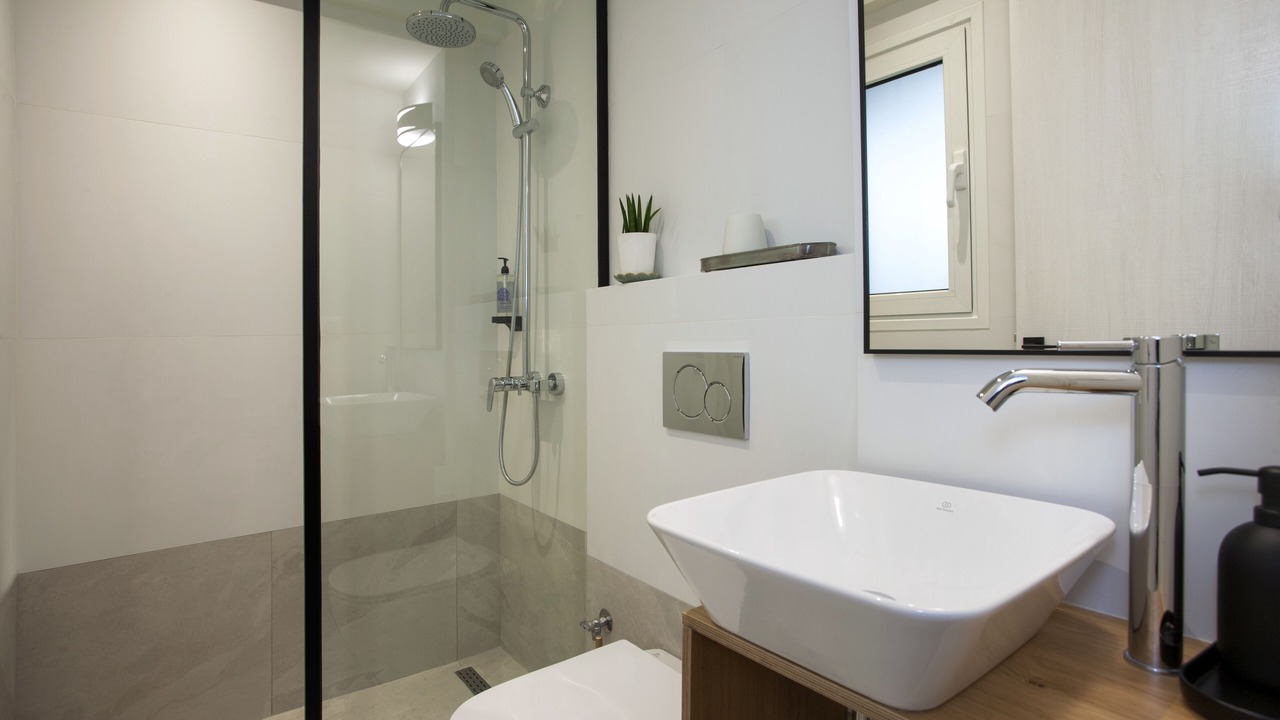 Photo of Bathroom in Thissio