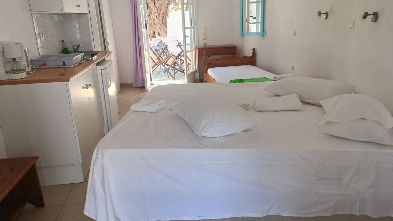 Photo of Bedroom in Vathi