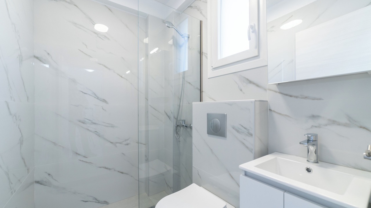 Photo of Bathroom in Paralia Ofryniou