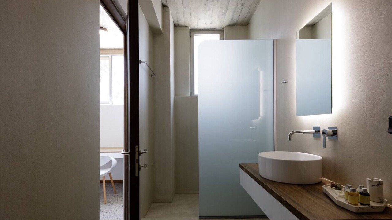 Photo of Bathroom in Mariou