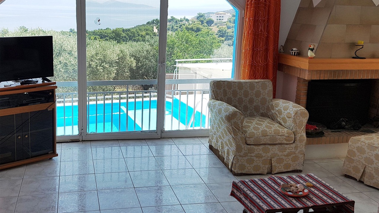 Photo of Livingroom in Marathon