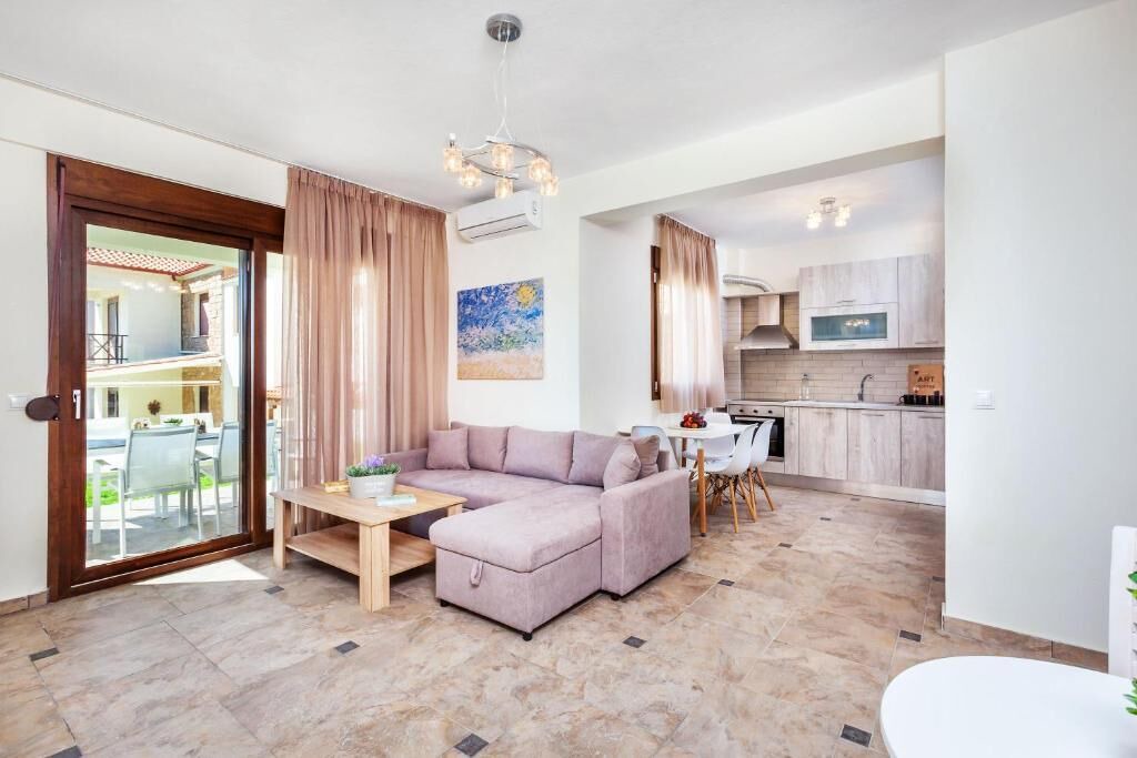 Photo of Livingroom in Kassandra
