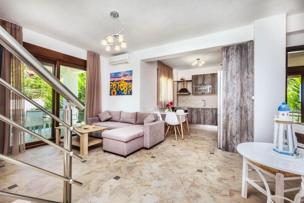 Photo of Livingroom in Kassandra