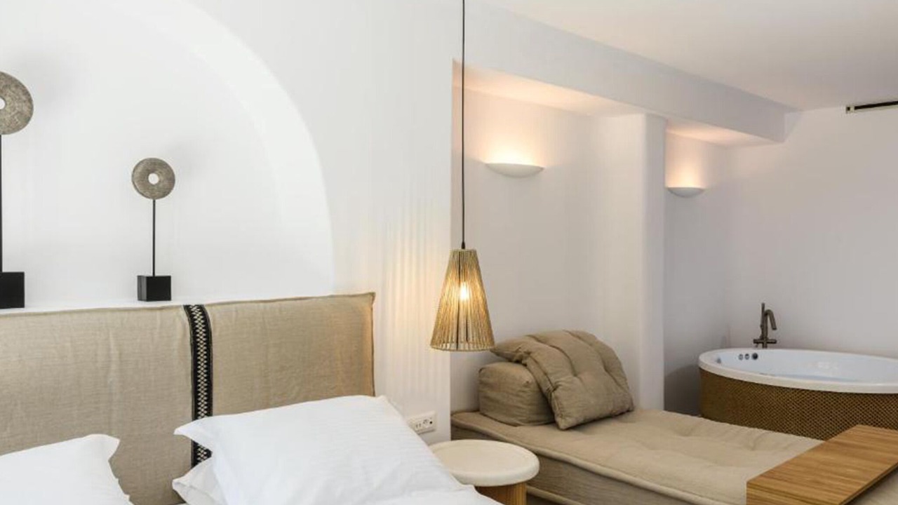 Photo of Bedroom in Mykonos Town