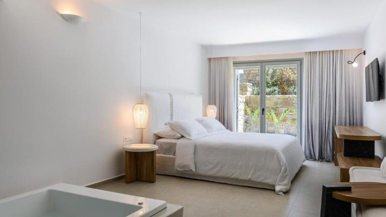 Photo of Bedroom in Mykonos Town